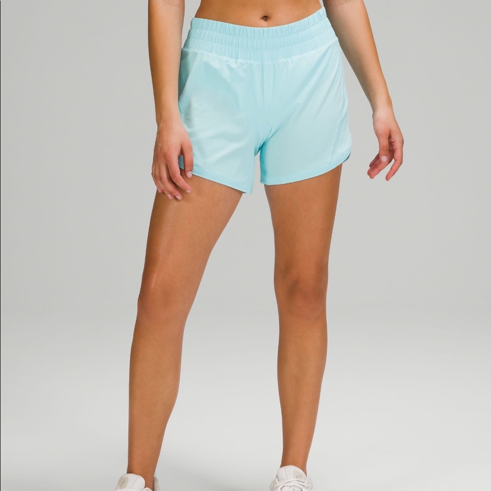 Lululemon Track that mid-rise lined shorts 5” Icing blue